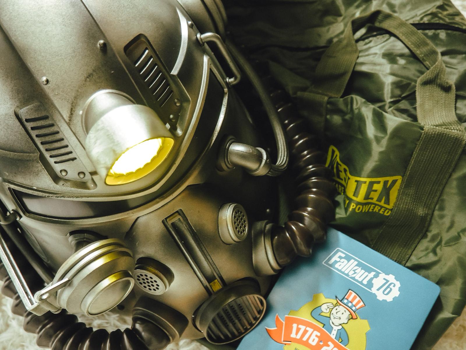 Helm aus der Fallout 76 Power Armor Edition